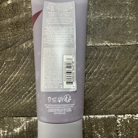 Fenty Skin Cherry Dub Face Scrub - Picture 2 of 2